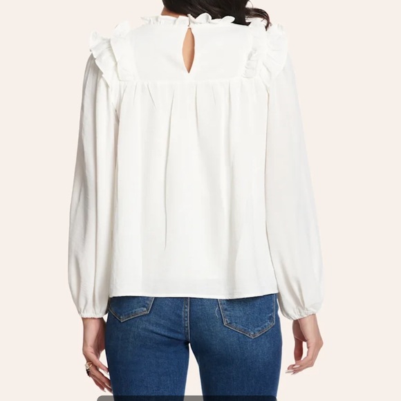 TCEC Cream Ruffle Accent Long Puff Sleeve Draping Top - Picture 7 of 7